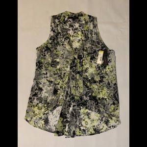 HeartSoul Hi-Lo Floral Shirt Top